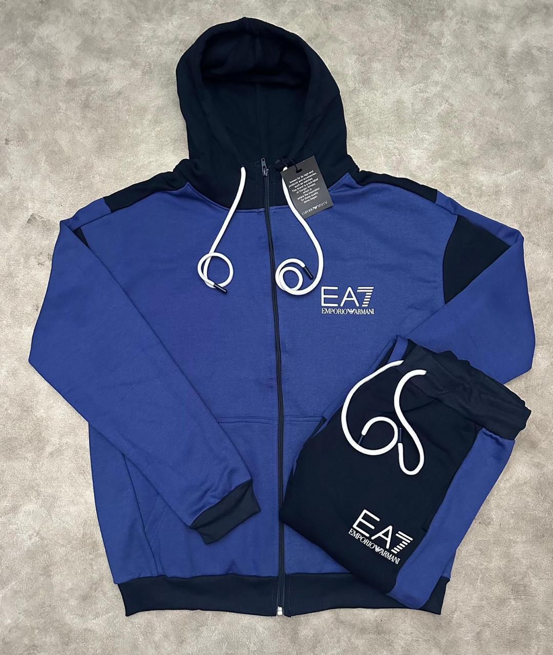 Conjunto moletom grif EA7